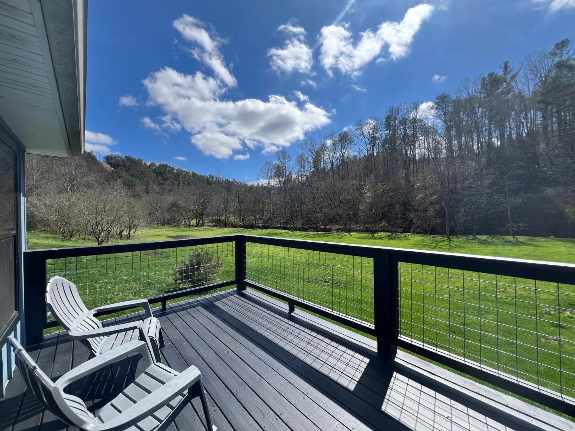Firefly Fields 2-Acres With Guest House, Game Room, Mountain & River Views Sevierville Bagian luar foto